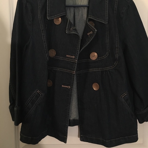Jean Jacket - Picture 3 of 7